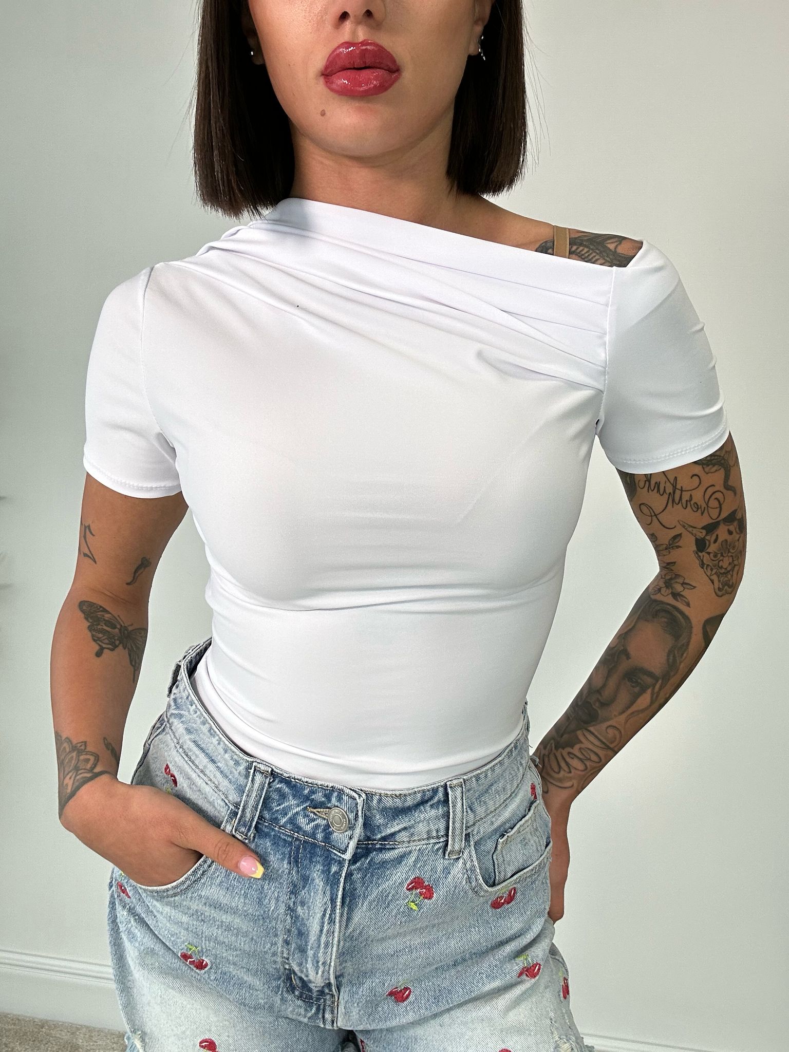 Body scollo asimmetrico - Bianco