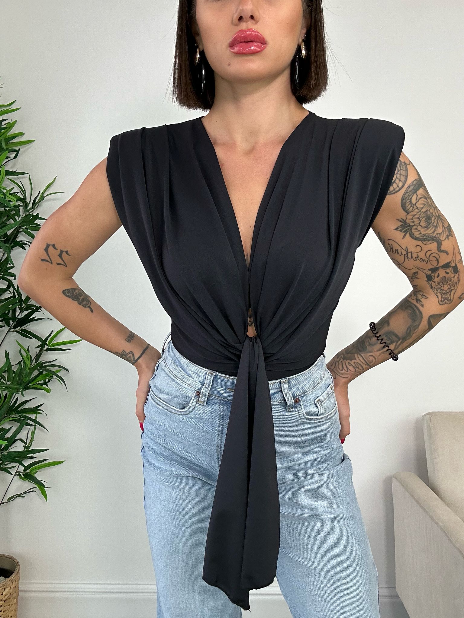 Body Scollo a V con nodo - Nero