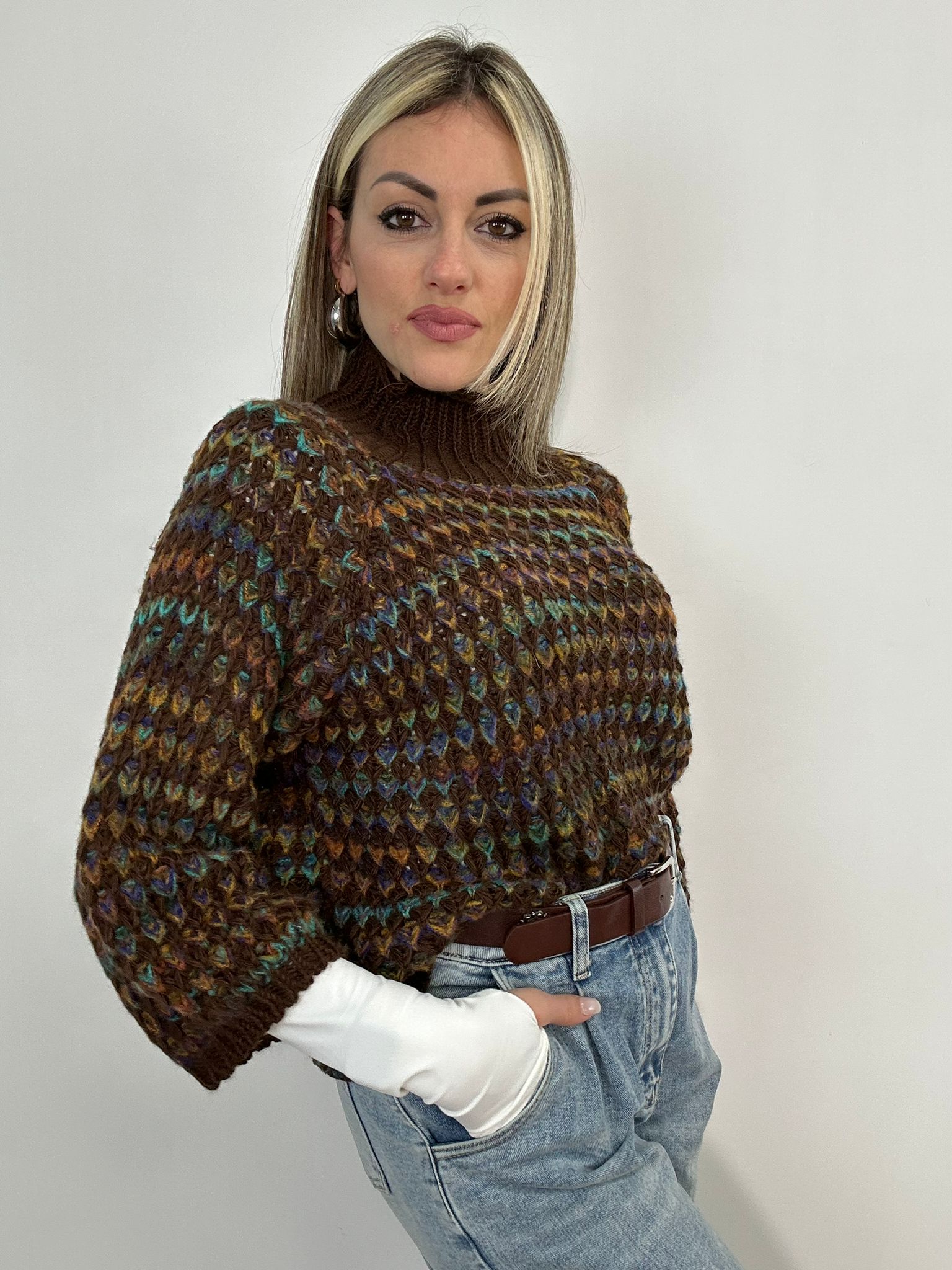 Maglione 137 - Fondo Marrone