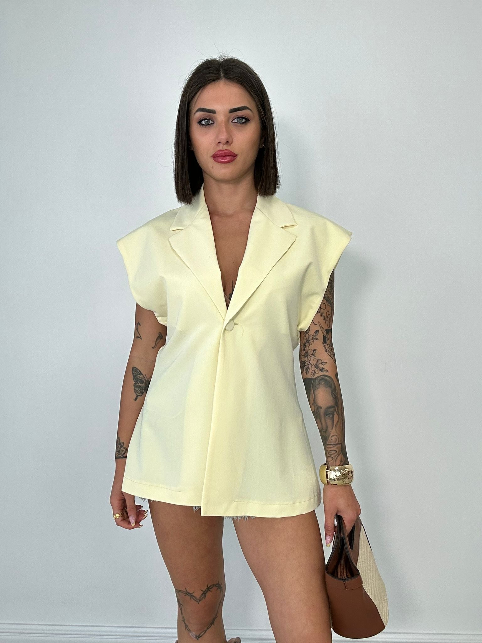 Blazer Smanicata con bottone - Giallo