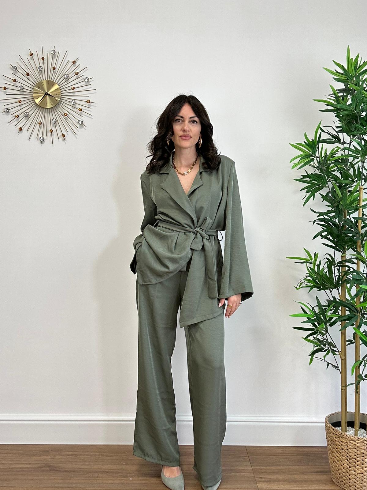 Coordinato 88555 ( Pantalone + Top + Giacca ) - Verde