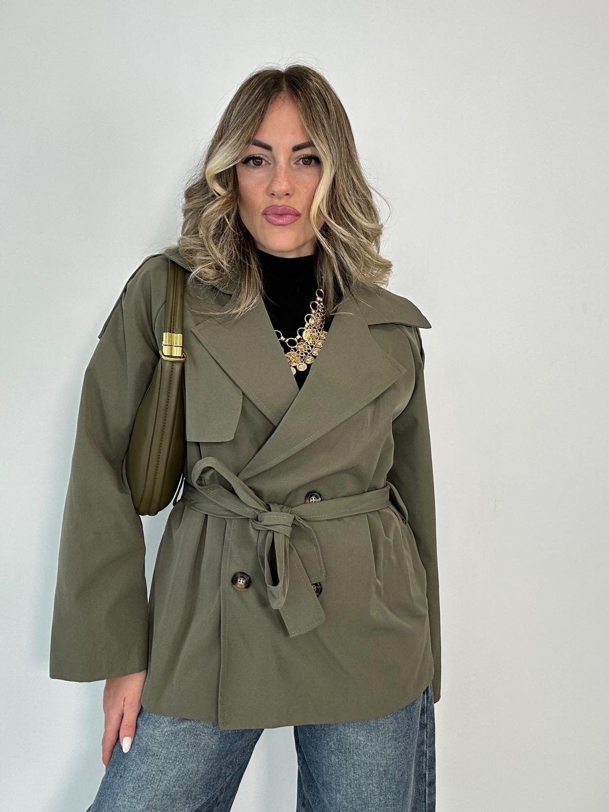 Kurzer Trenchcoat 5909 - Grün