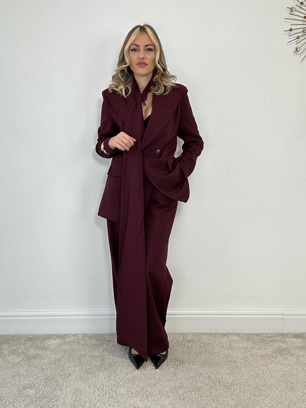 Tailleur 2612 (Blazer con foulard + Pantalone) Bordeaux