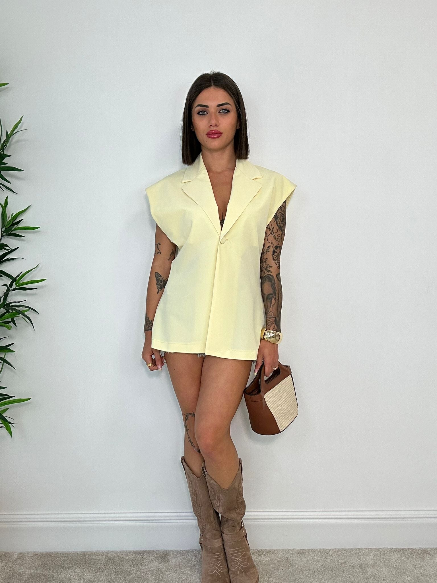 Blazer Smanicata con bottone - Giallo