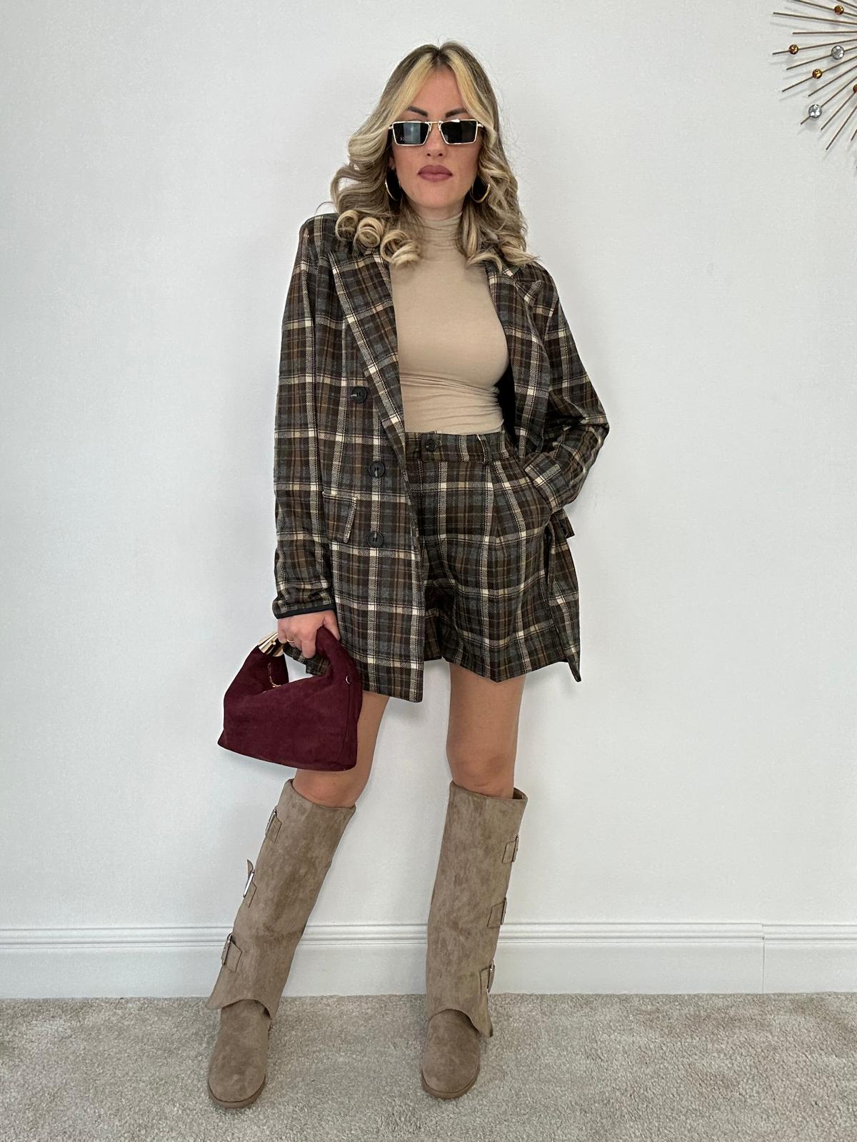 Coordinato M13368 (Blazer + Pantaloncino) Marrone e Beige