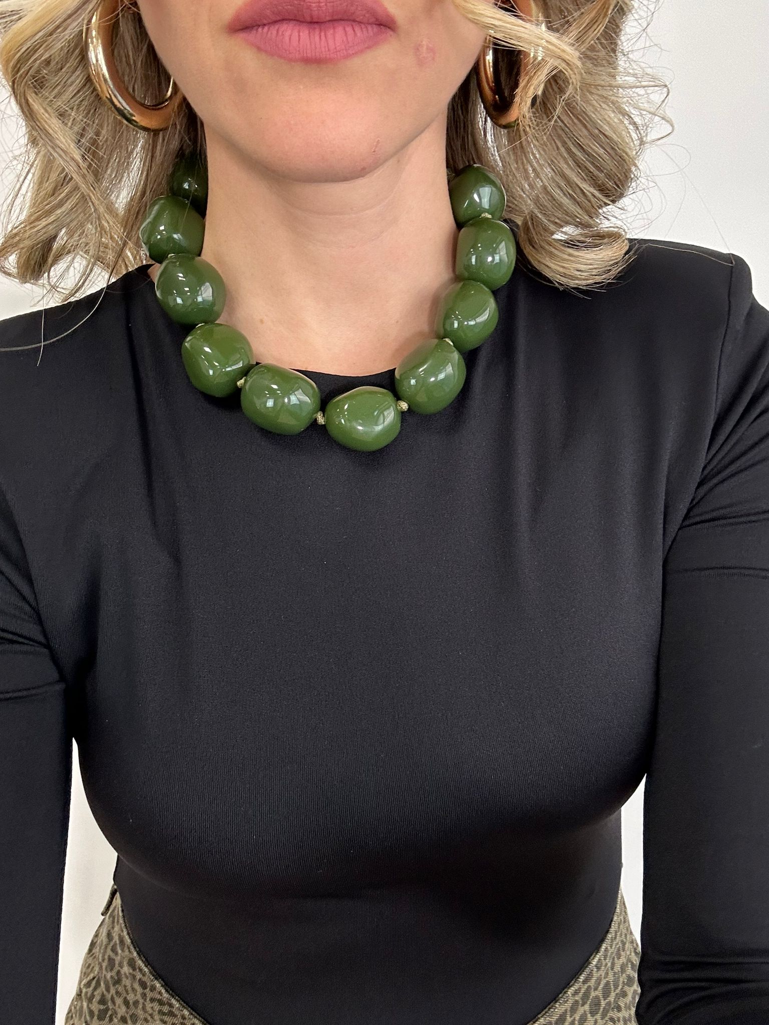 Collana con pietre verdi