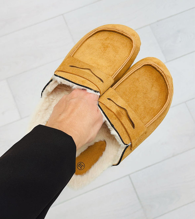 Slippers basse con ecopelliccia interna - Camel - SC50