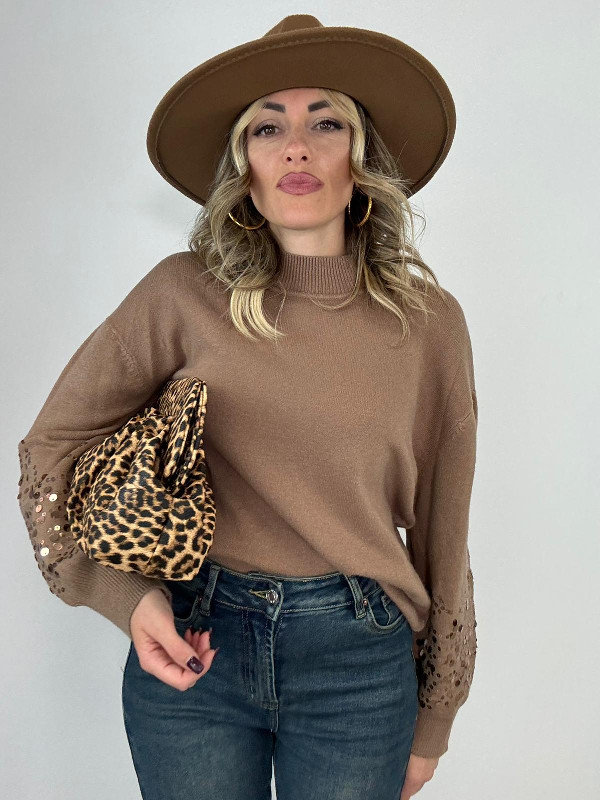 Maglioncino DL7357 con paillettes manica - Camel
