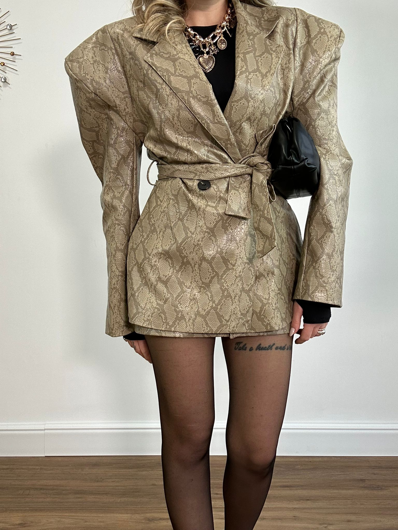 Blazer ecopelle pitonata C26 - Beige