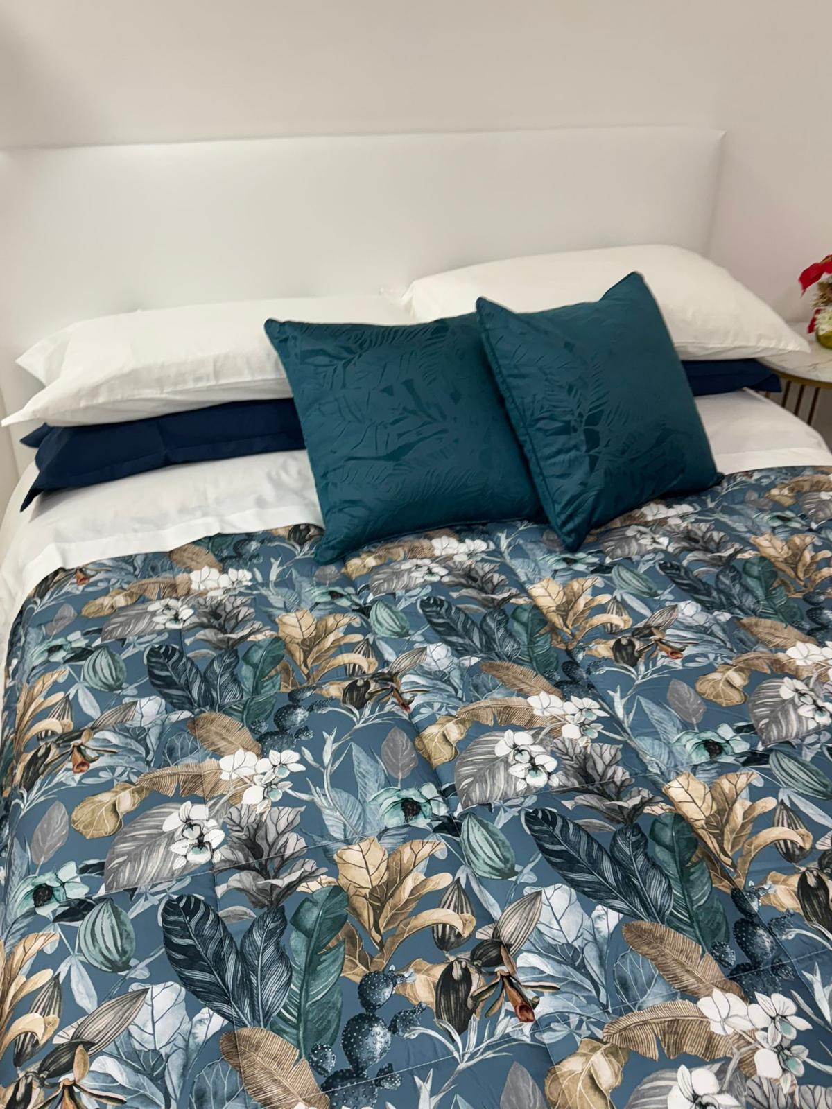 Trapunta matrimoniale Floreal in velluto - Ottanio