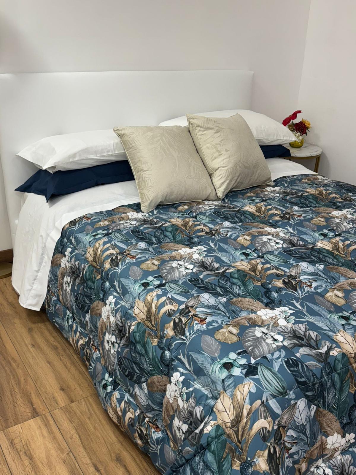 Trapunta matrimoniale Floreal in velluto - Ottanio