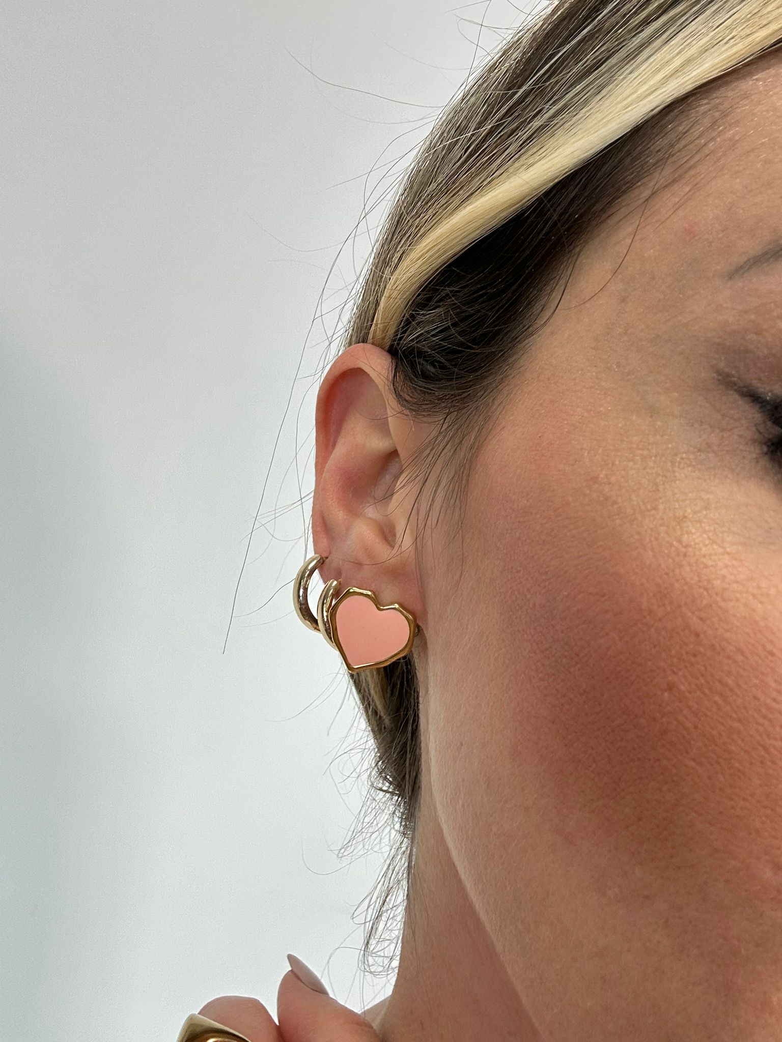 Orecchini a cuore rosa