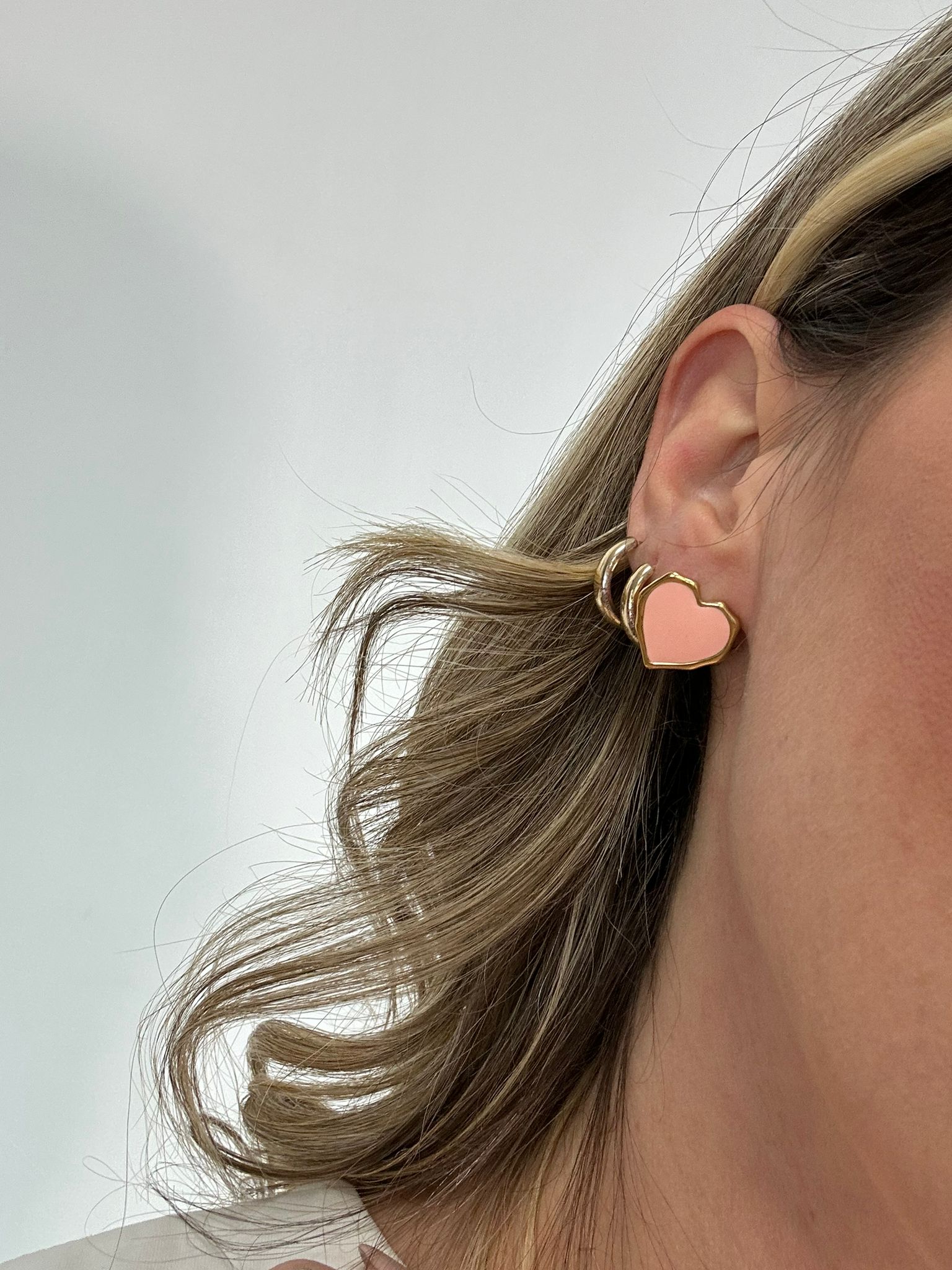 Orecchini a cuore rosa