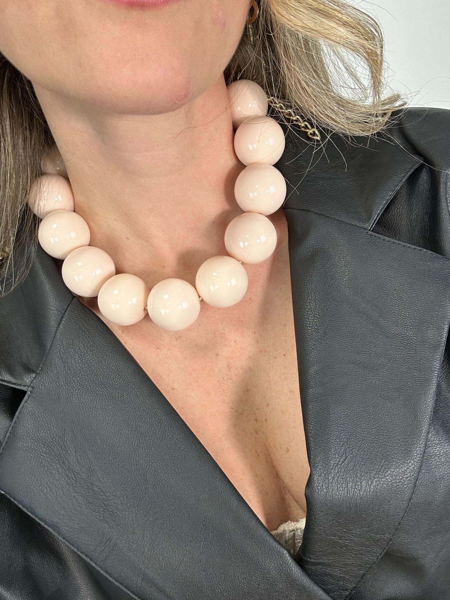 Collana a sfera - Cipria