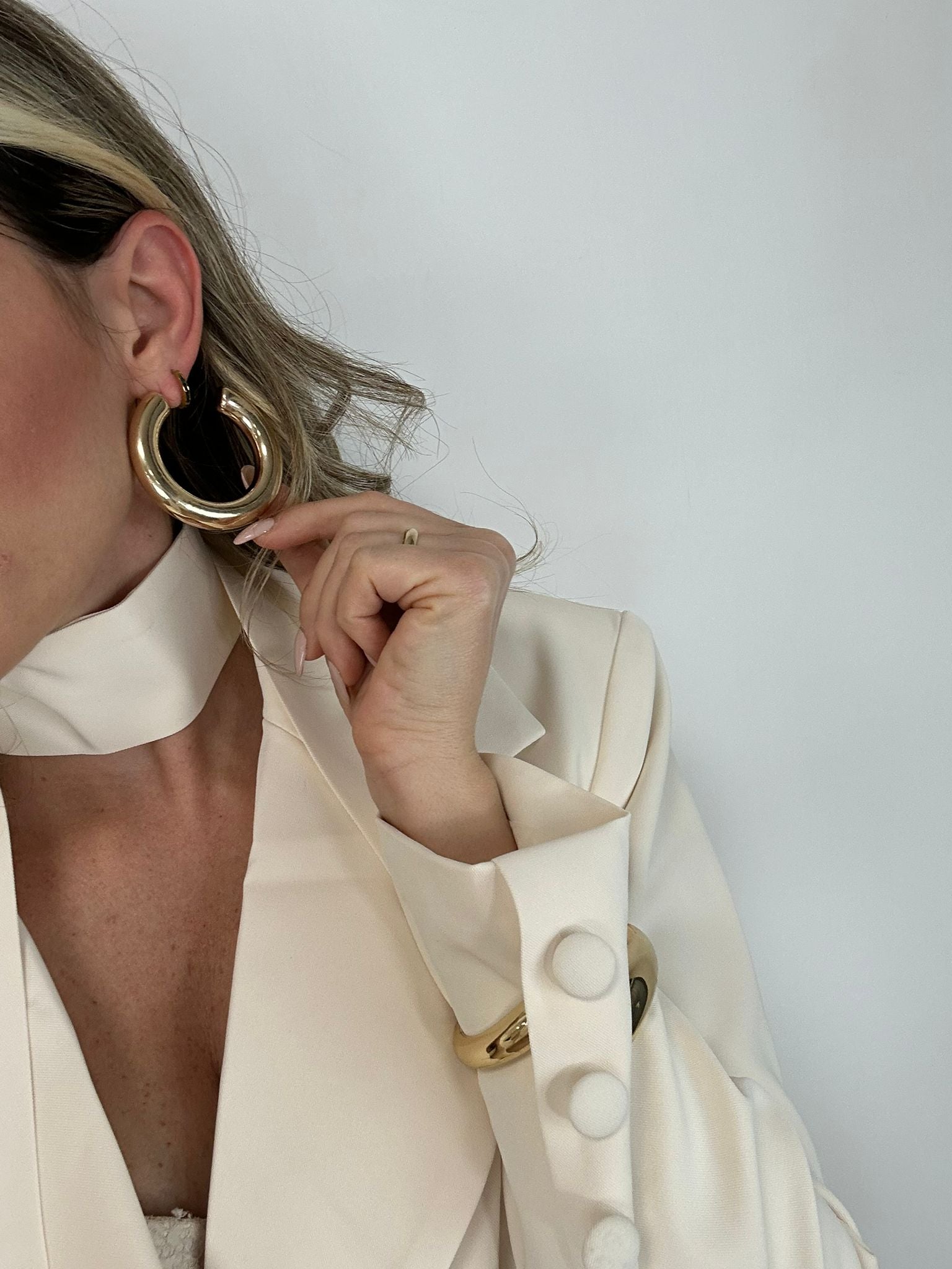 Orecchini a semi cerchio bombati - Oro