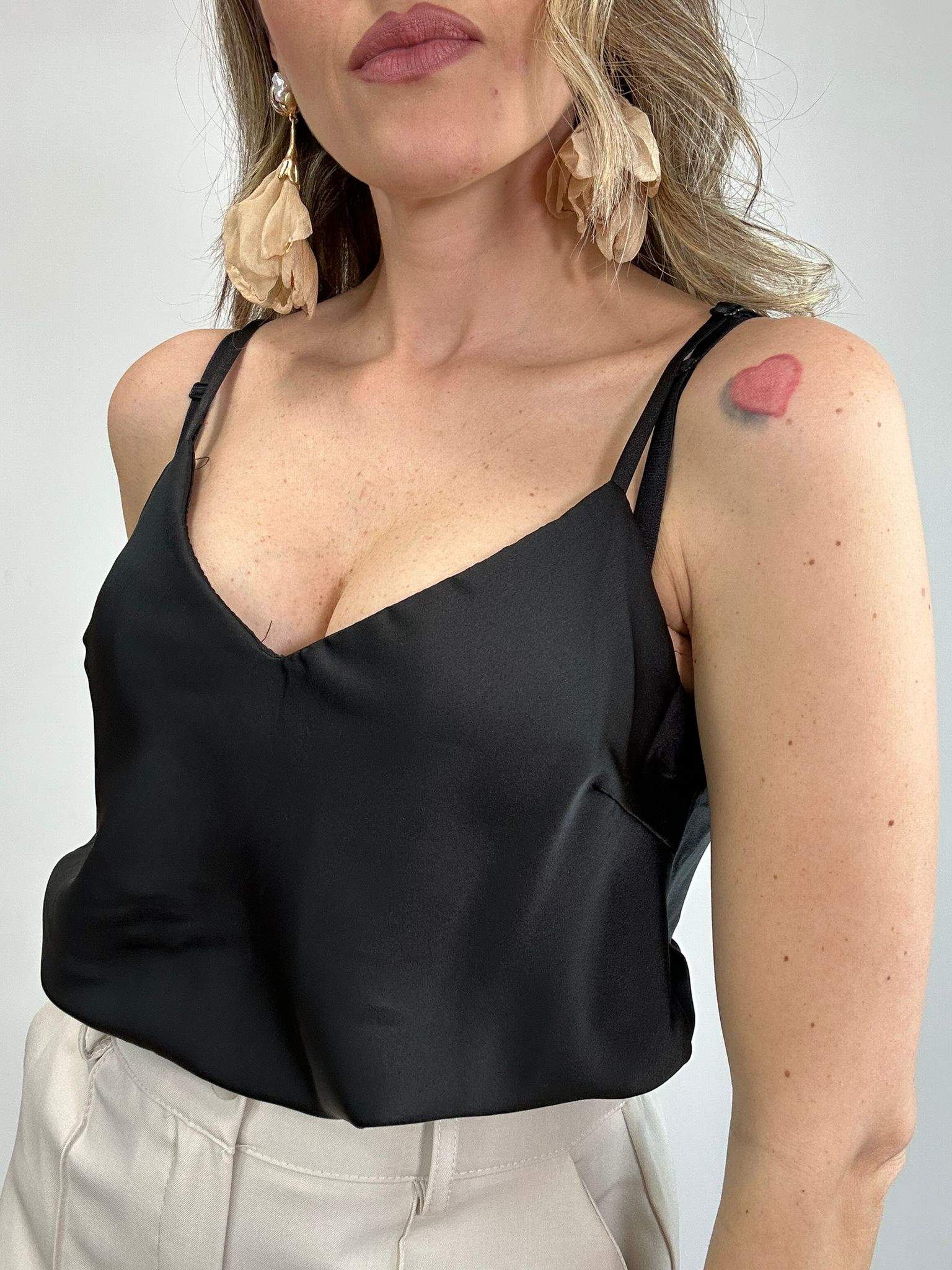 Top con bretelle - Nero