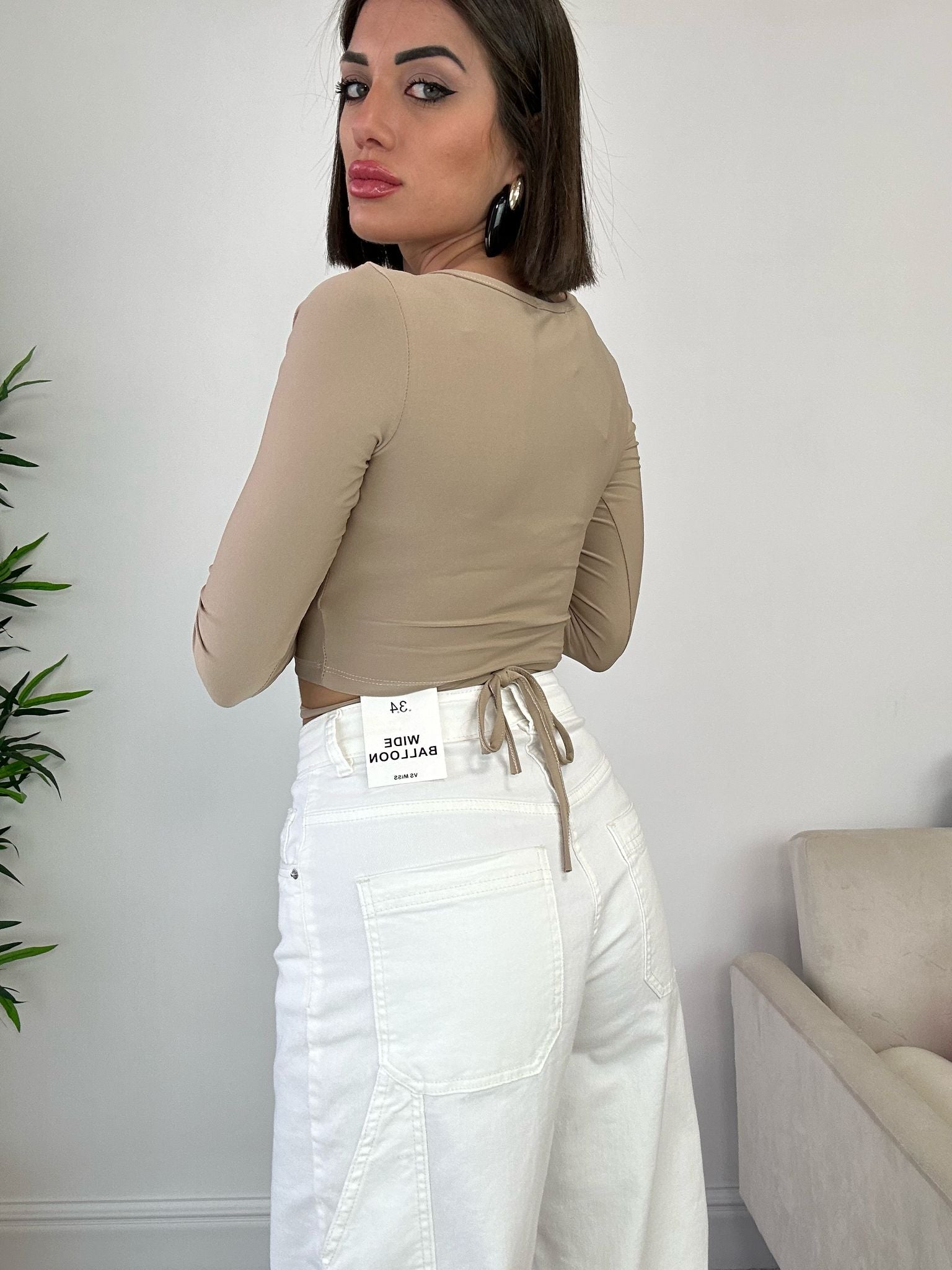 Crop Top mit Schnürung - Beige