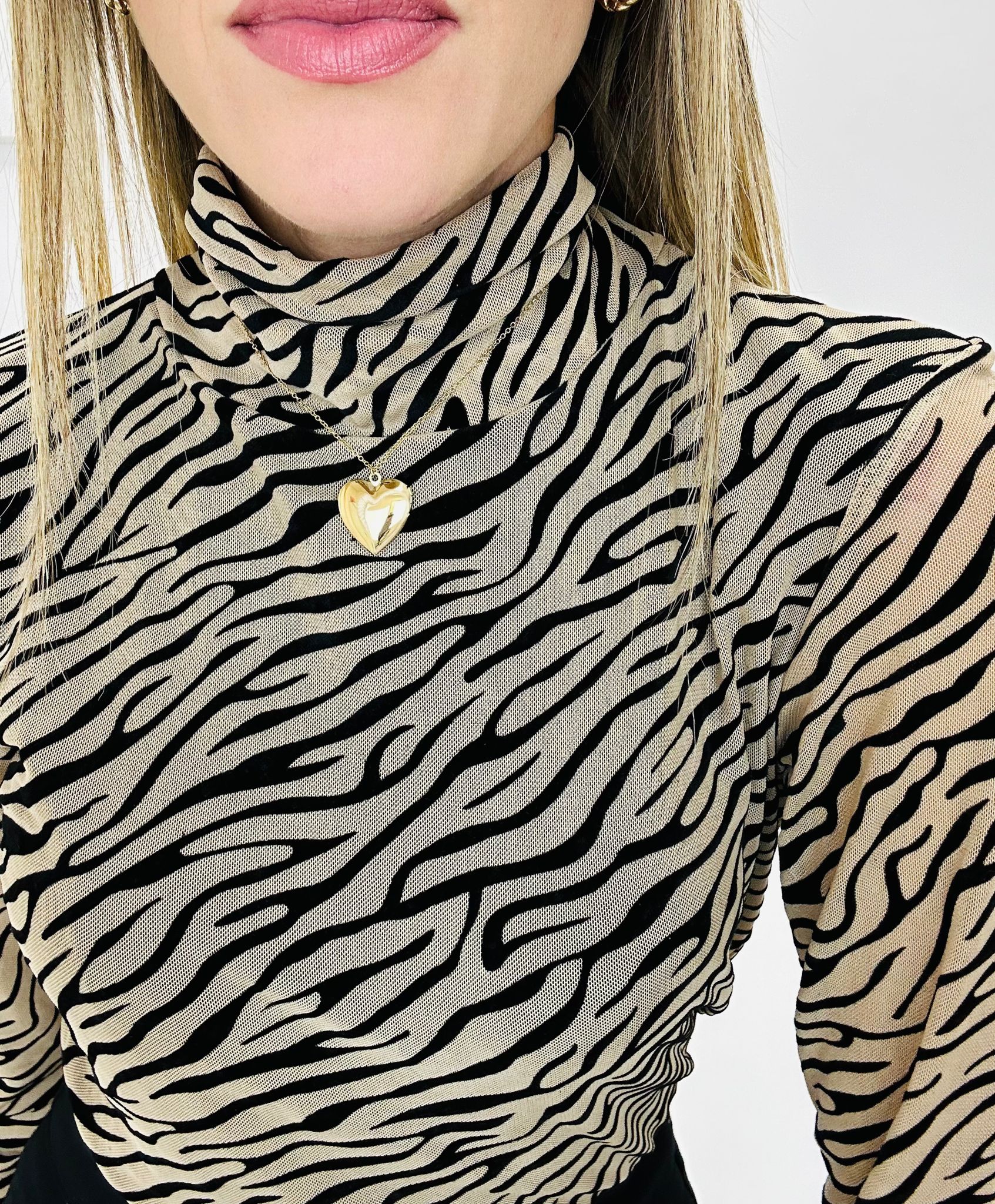 Collier avec coeur ouvrant doré - AC141