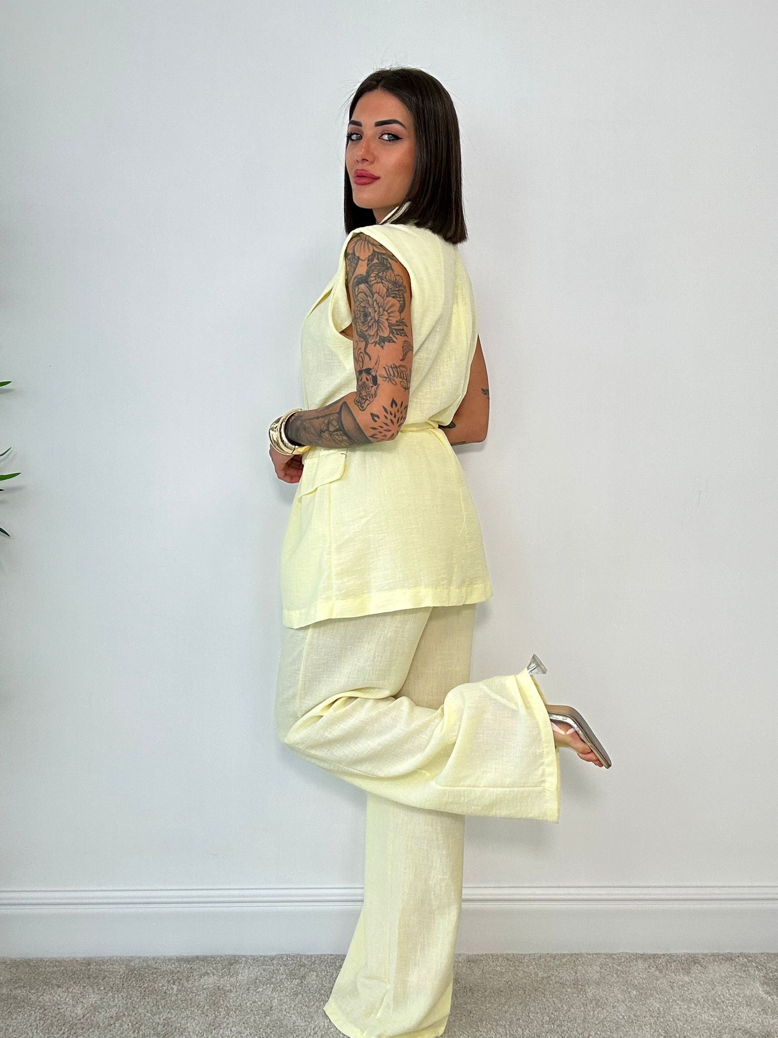 Coordinato Kyoto (Blazer Smanicato + Pantalone) Giallo