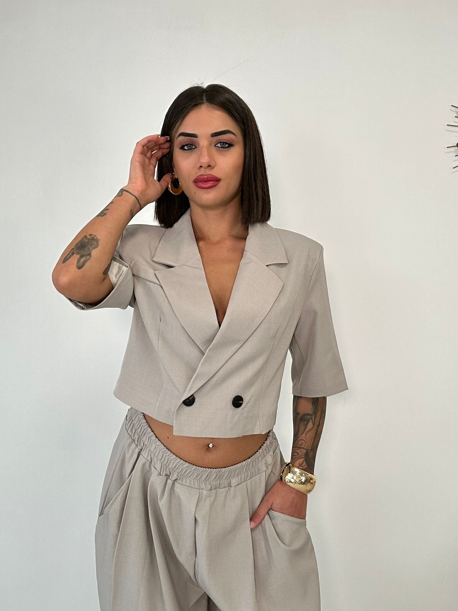 Tailleur Toledo (Blazer crop + Pantalone) Fango