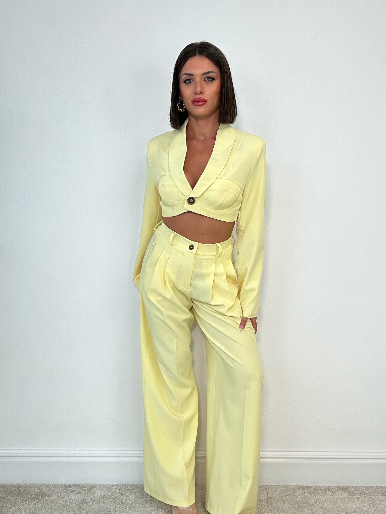 Coordinato Vittoria (Blazer Crop + Pantalone) Giallo
