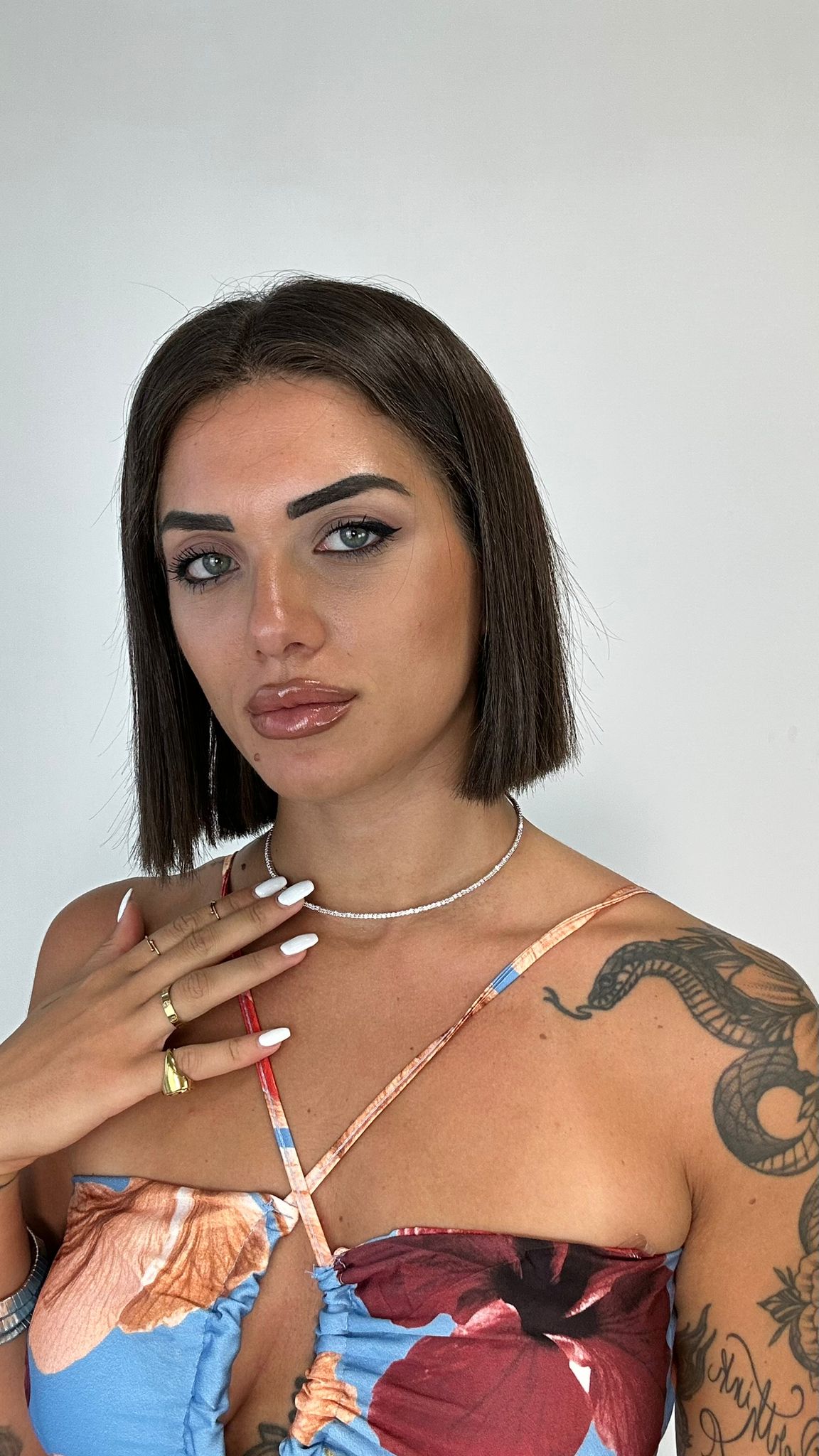 Collana girocollo un filo brillantinato - Argento