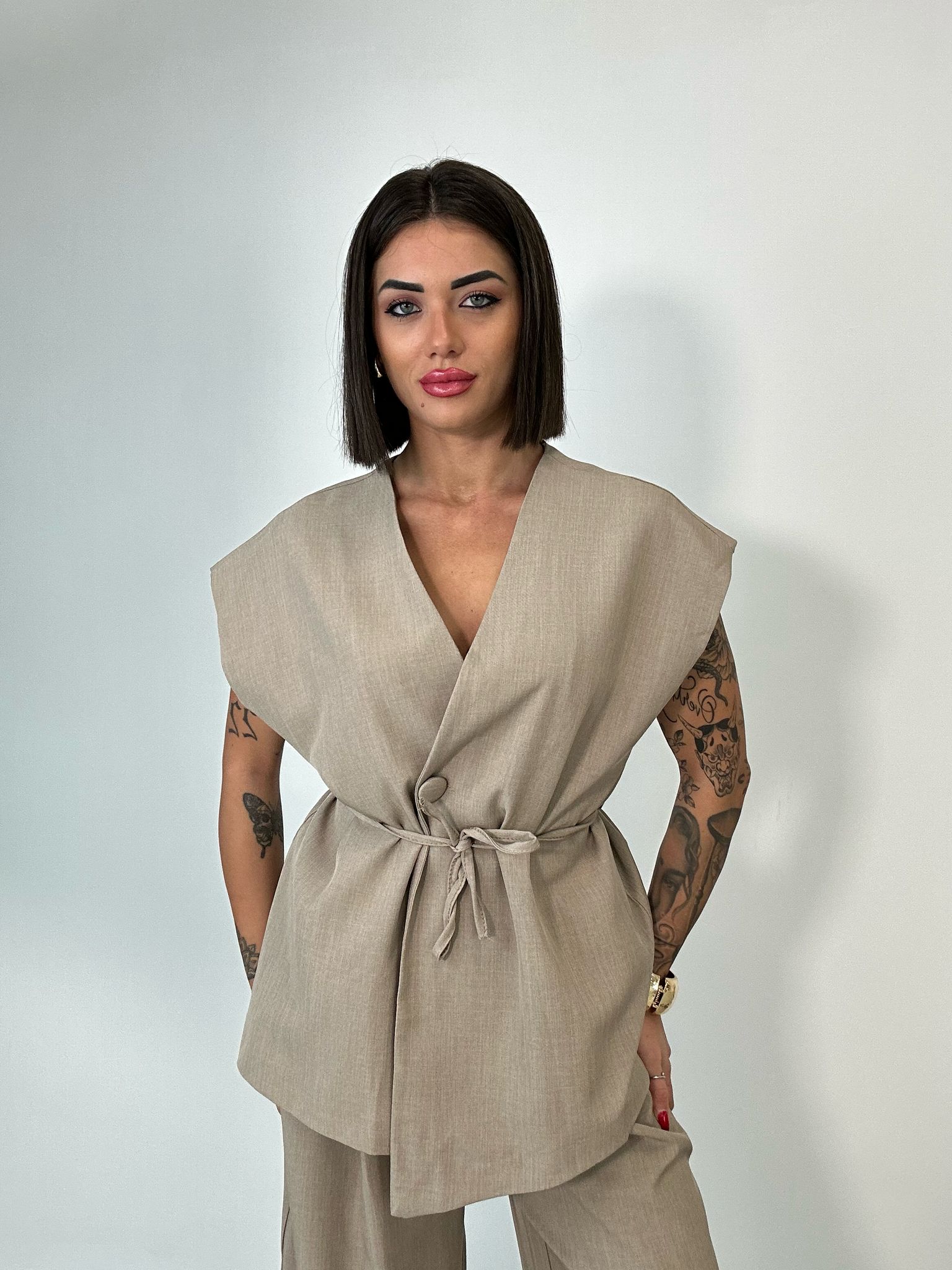 Coordinato Malaga (Giacca Smanicata+ Pantalone) Fango