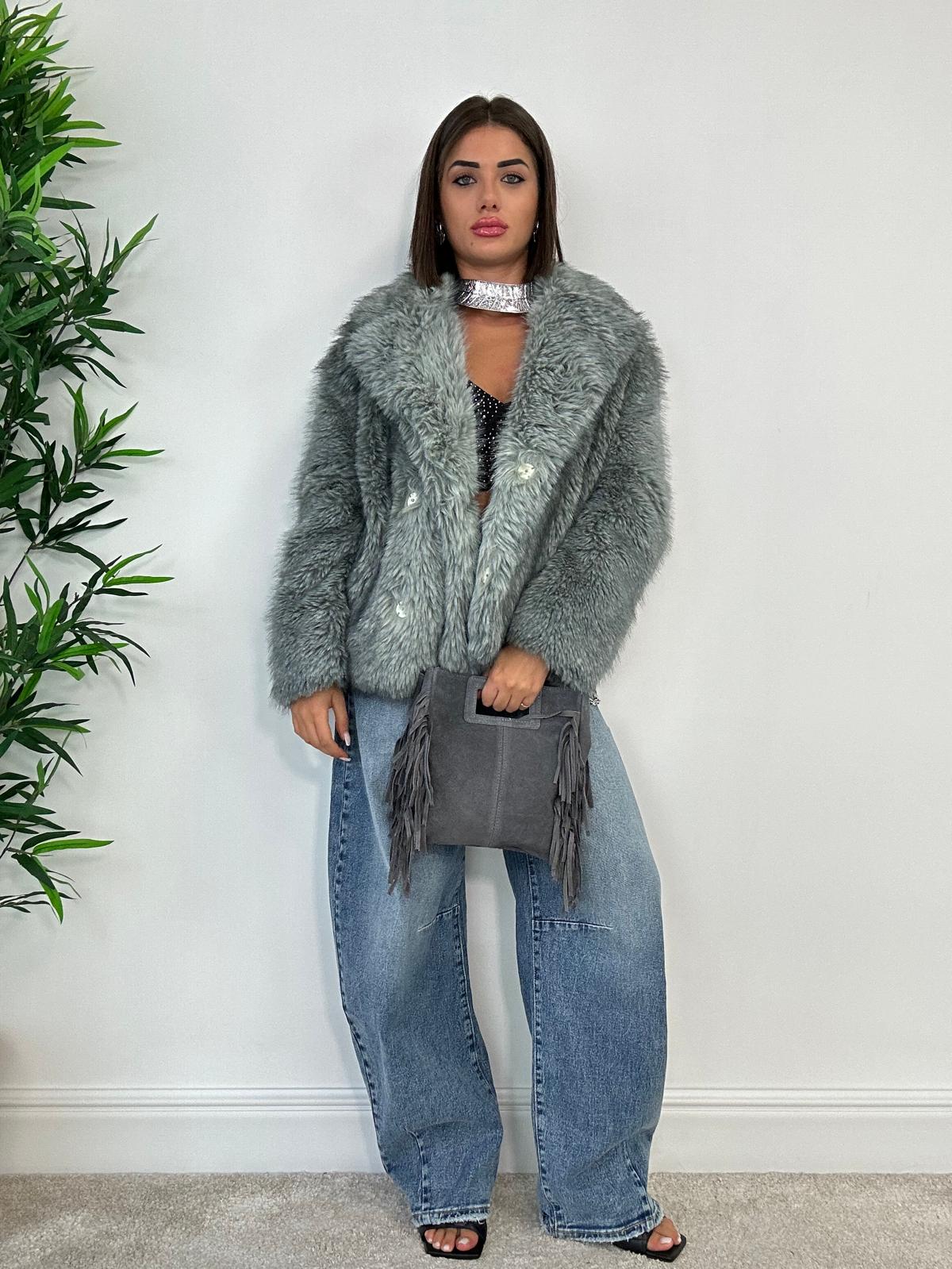 Cappotto in Ecopelliccia 5010 - Grigio