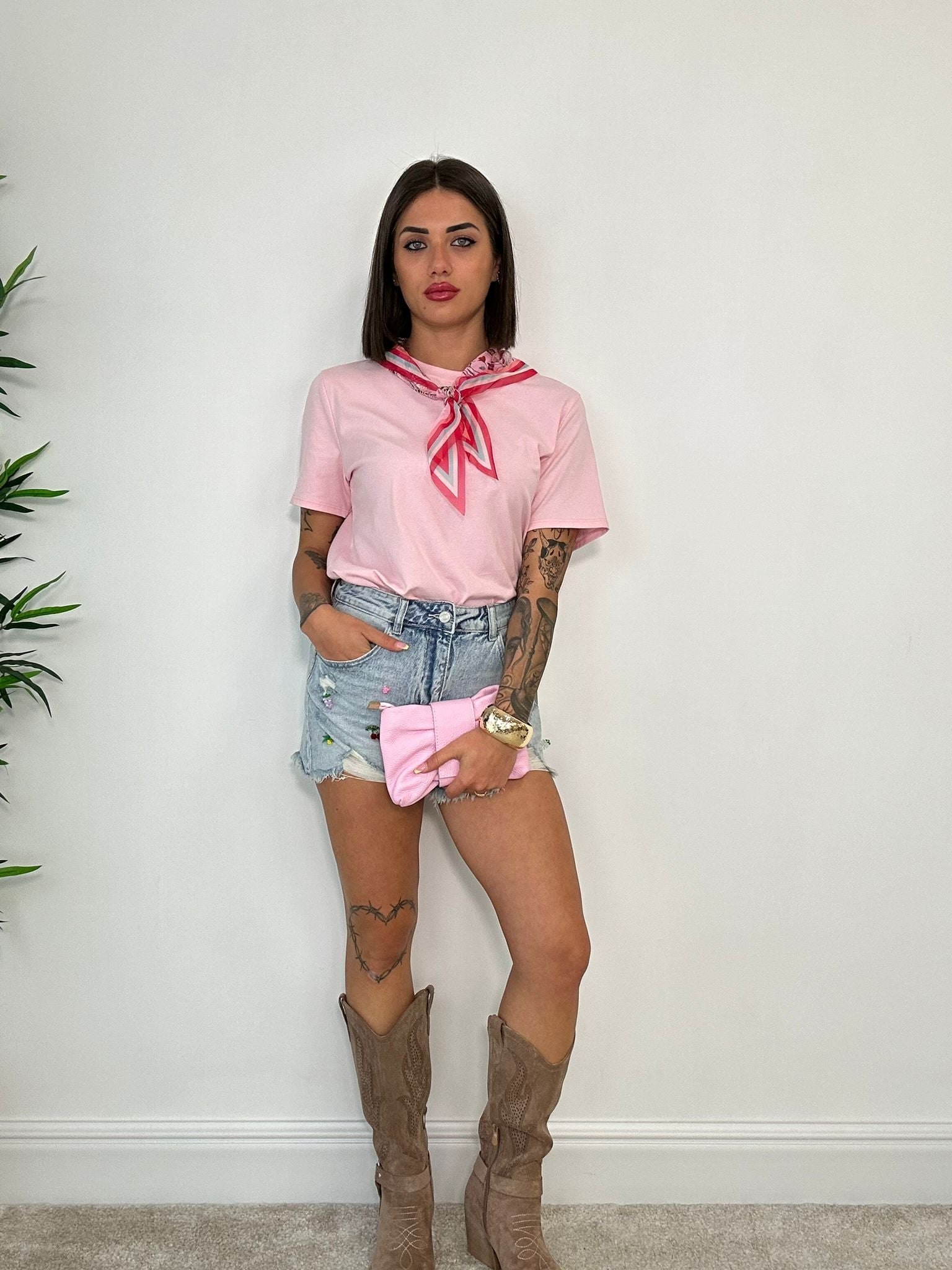 T-shirt con Foulard - Rosa