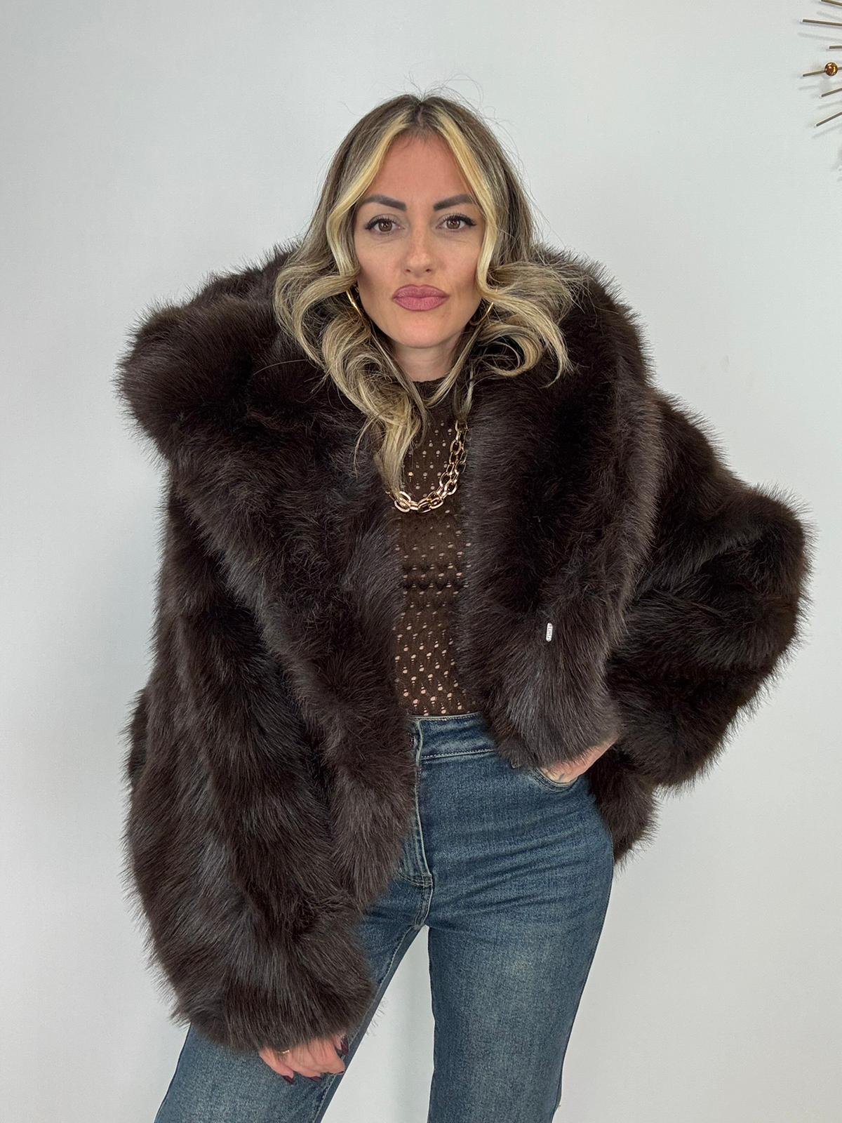 Cappotto in eco pelliccia PJ121 - Marrone