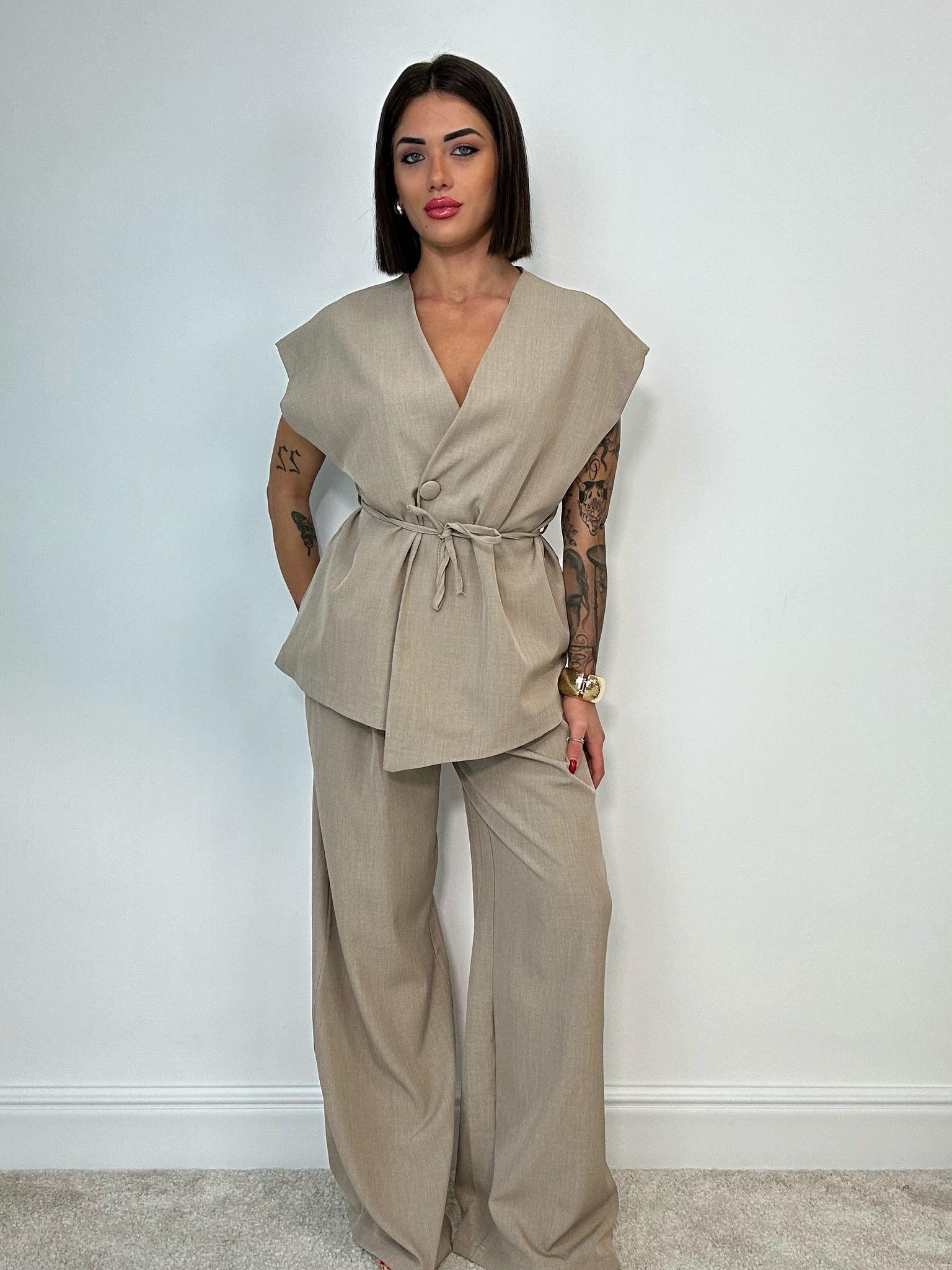Coordinato Malaga (Giacca Smanicata+ Pantalone) Fango