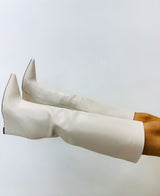 Hoher Stiefel in Lederoptik mit Absatz – Beige – SC61
