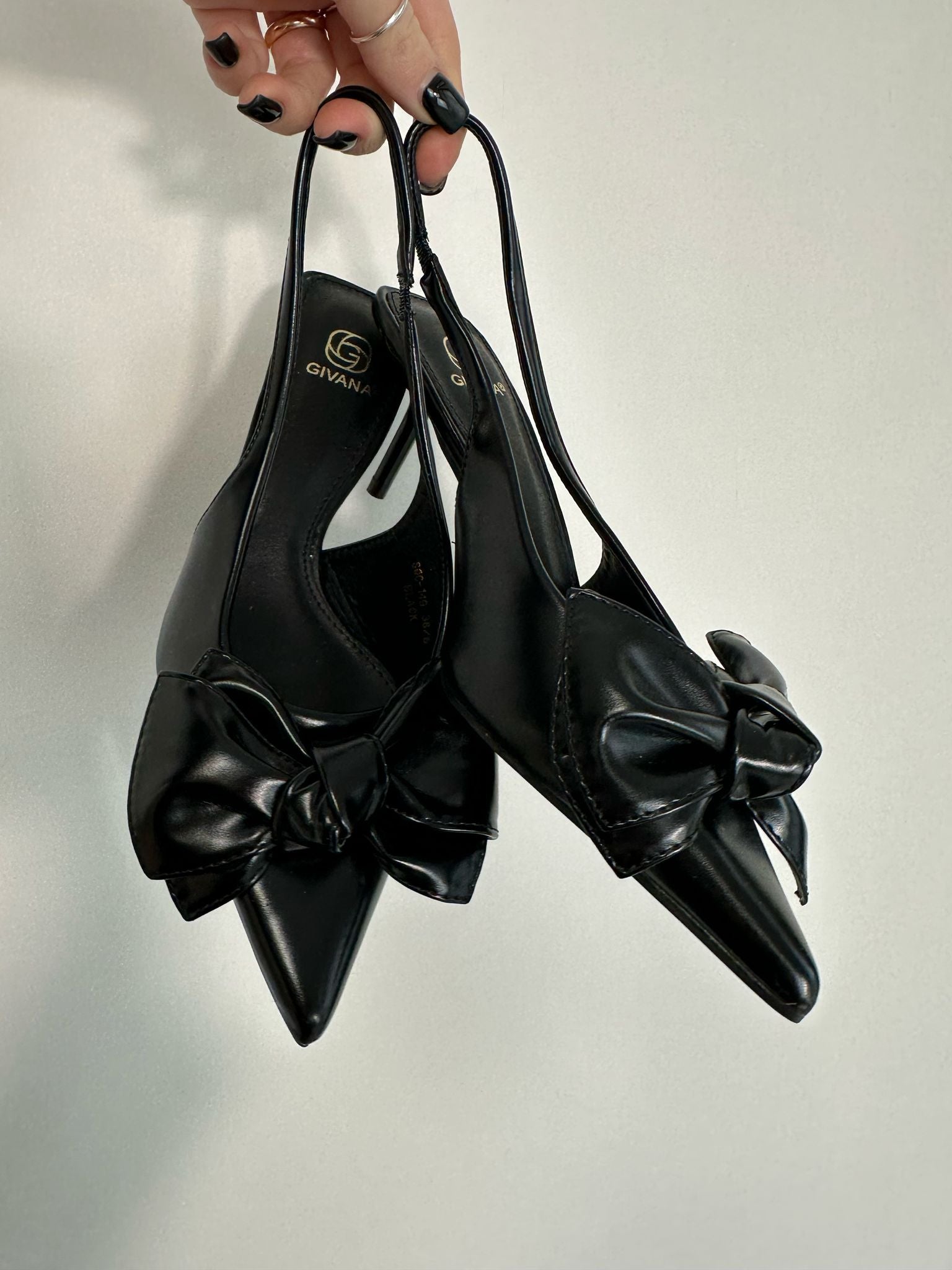 Décolleté Sling Back con fiocco - Nero