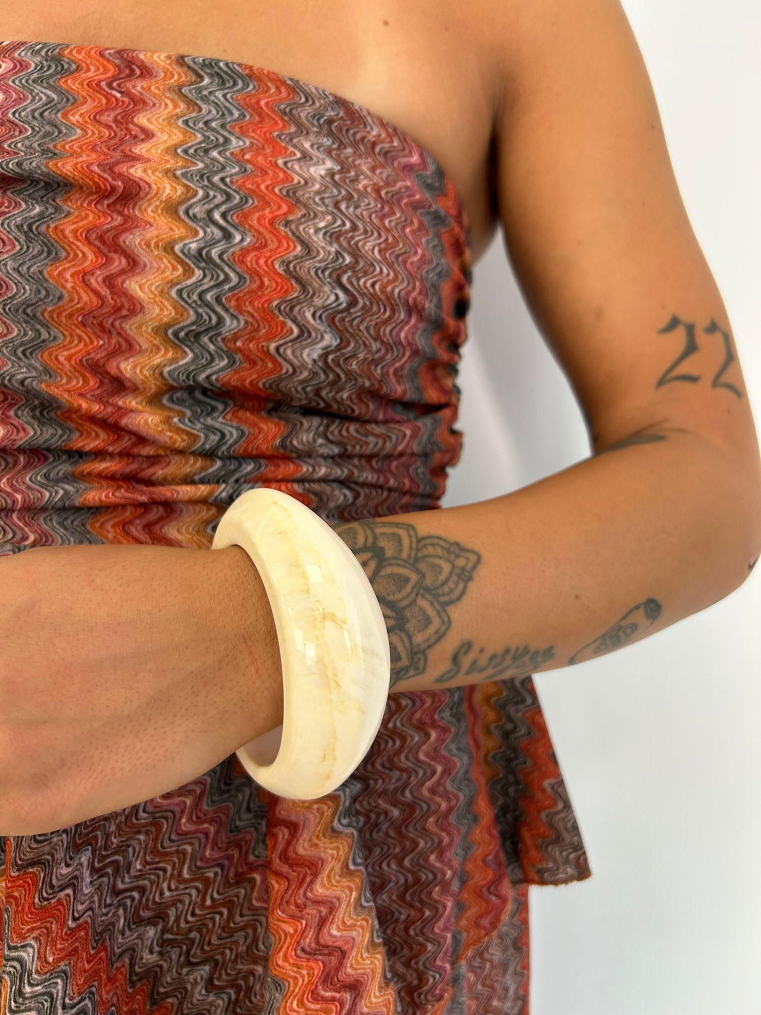 Bracciale Bangle Asimmetrico - Crema