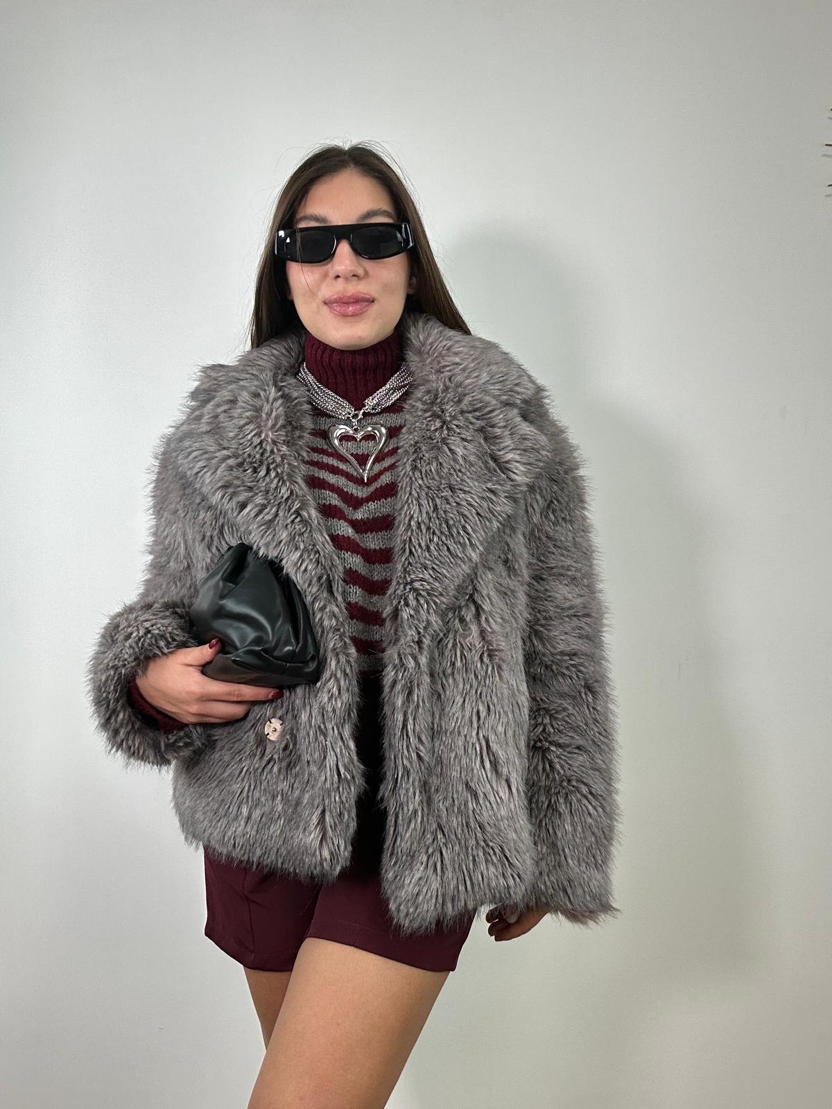 Cappotto in Ecopelliccia 5010 - Grigio