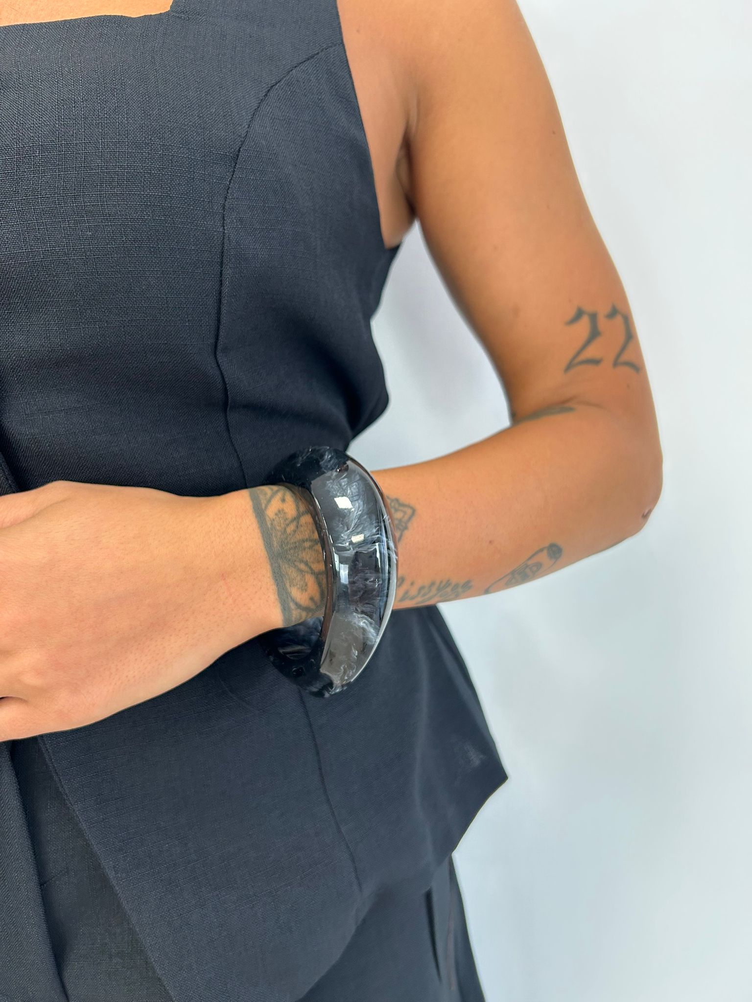Bracciale Bangle Asimmetrico - Nero