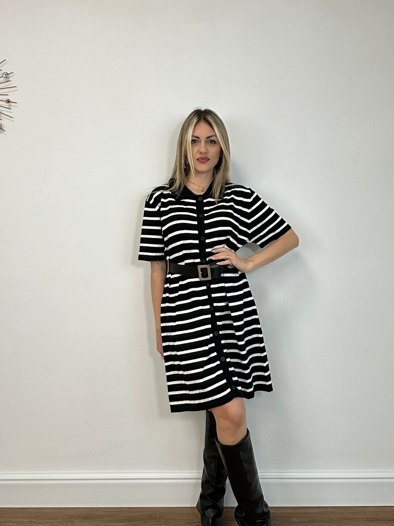 Gestreiftes Kleid 08917 - Schwarz und Weiß