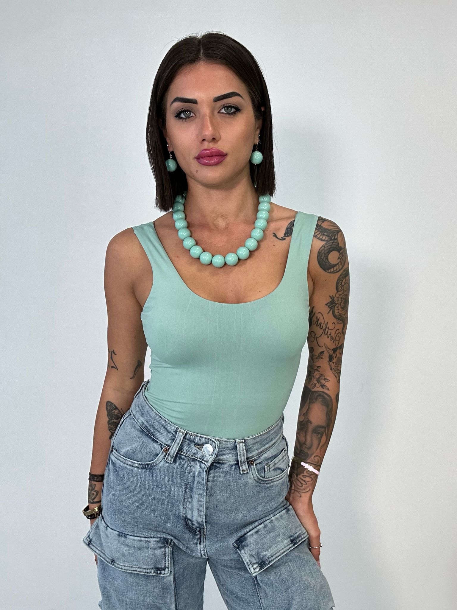 Body con coppe scollo rotondo - Verde Salvia