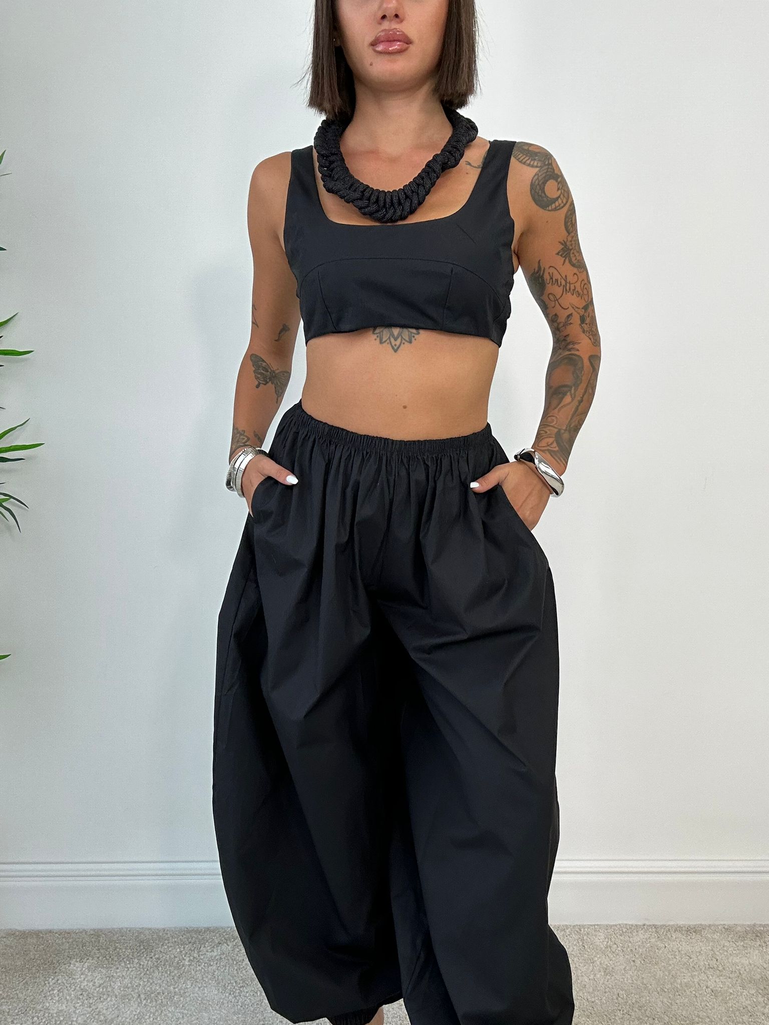 Coordinato Zoe (Top + Pantalone Balloon) Nero