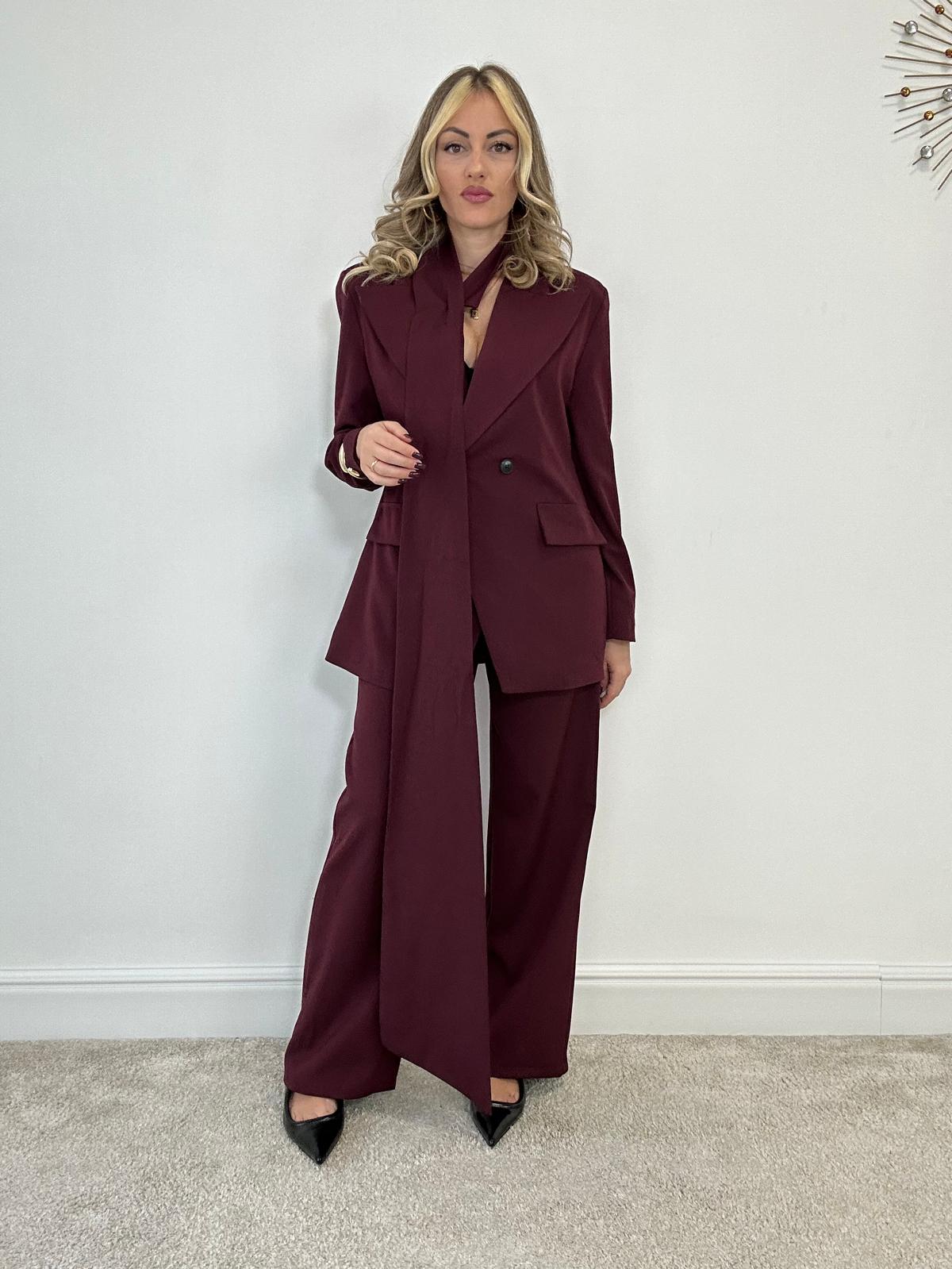 Tailleur 2612 (Blazer con foulard + Pantalone) Bordeaux